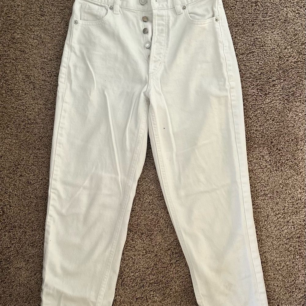 Dynamite White High Rise Jeans with Classic Fit